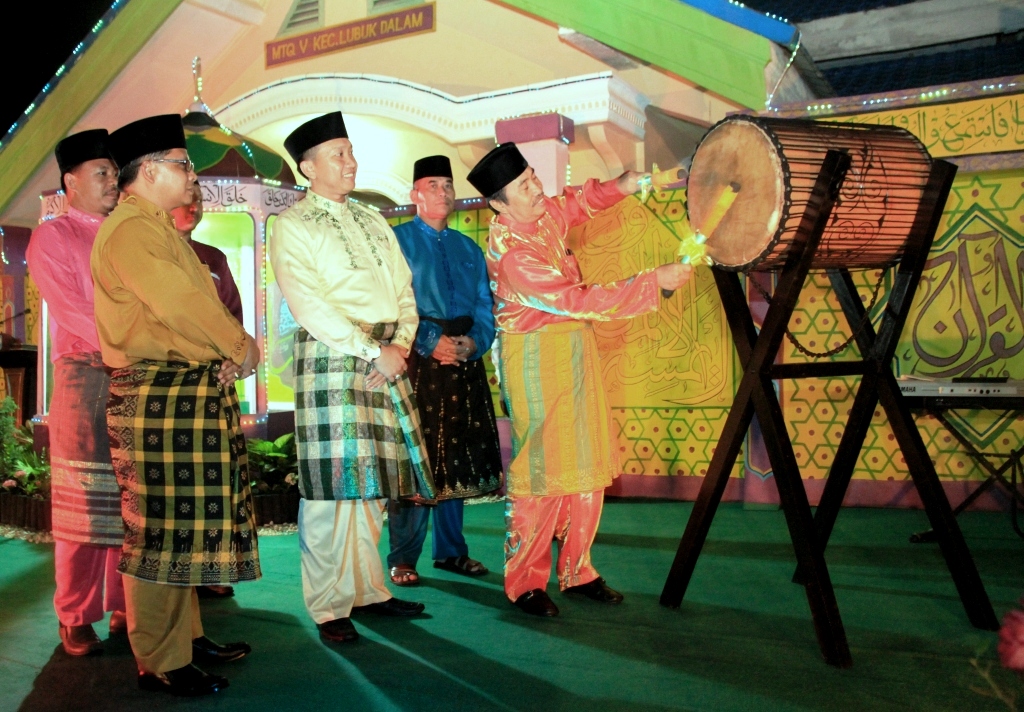 Syamsuar Tak Ingin Kalah Dari Toni Blair